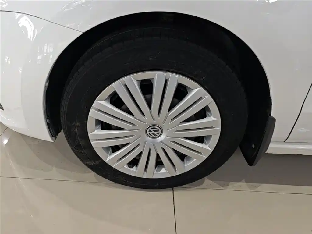 Volkswagen Polo 2018 1.5L Auto Comfort фото 23