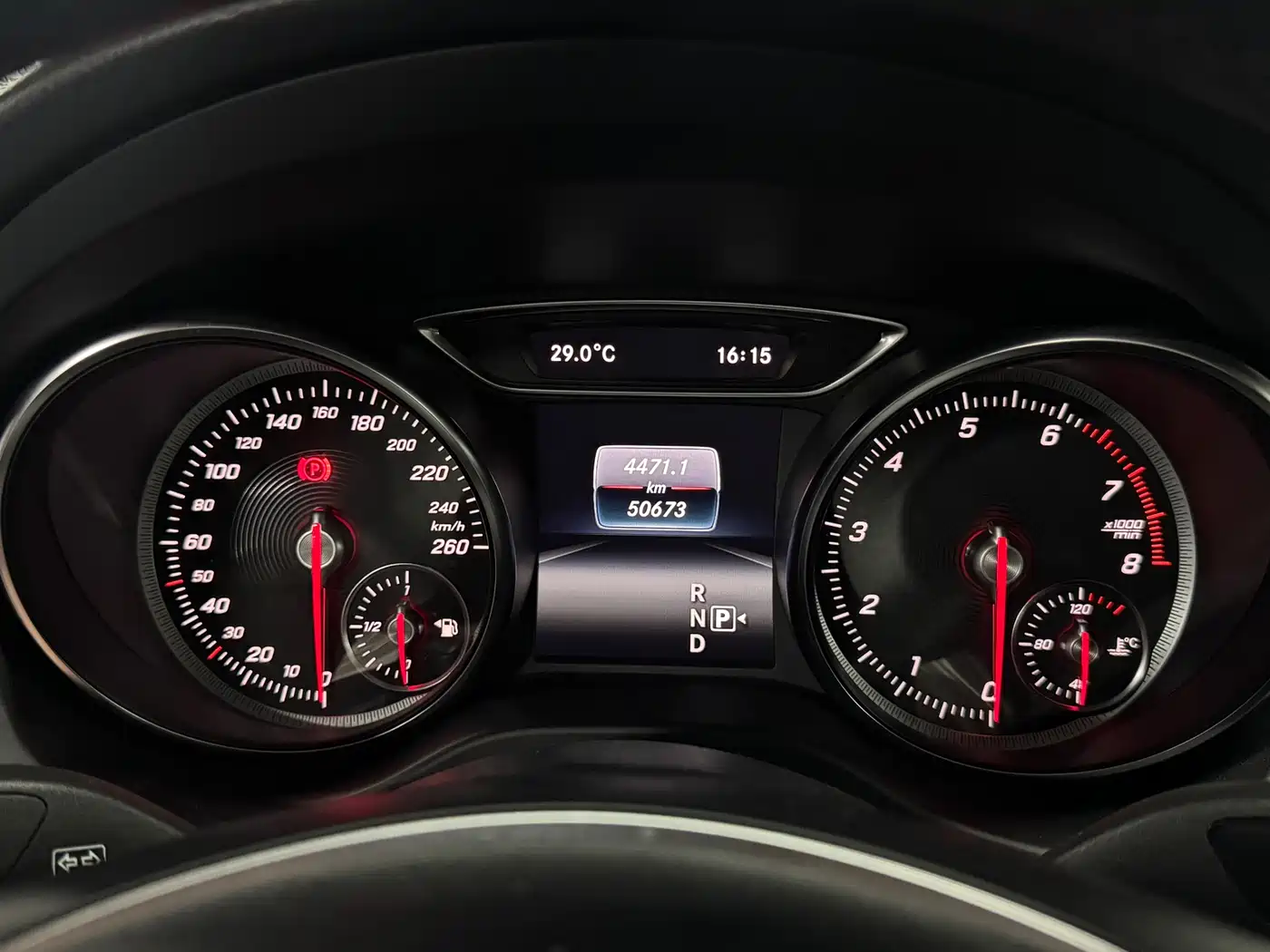 Mercedes-Benz CLA (Import) 2019 CLA 200 Fashion фото 3