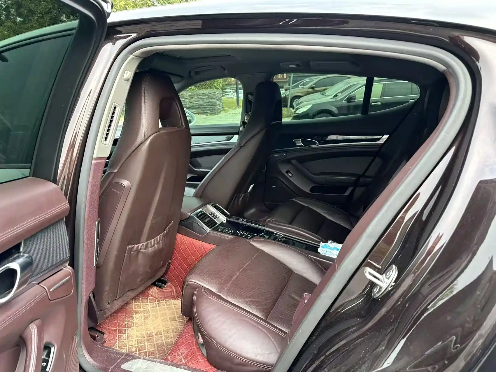 صورة 9 - Porsche Panamera