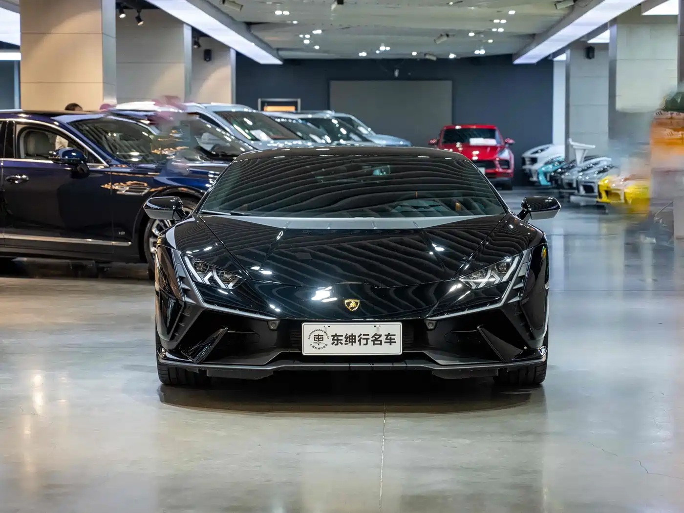 LAMBORGHINI HURACÁN