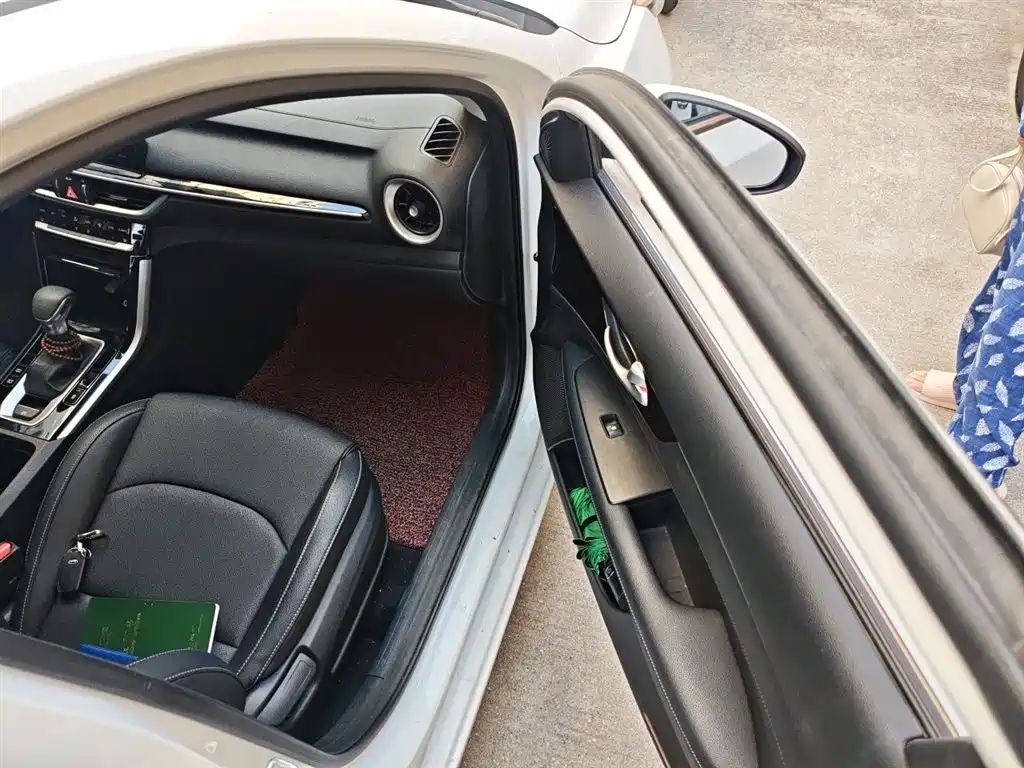 Kia K3 2019 1.5L CVT Smart Connect Edition фото 20
