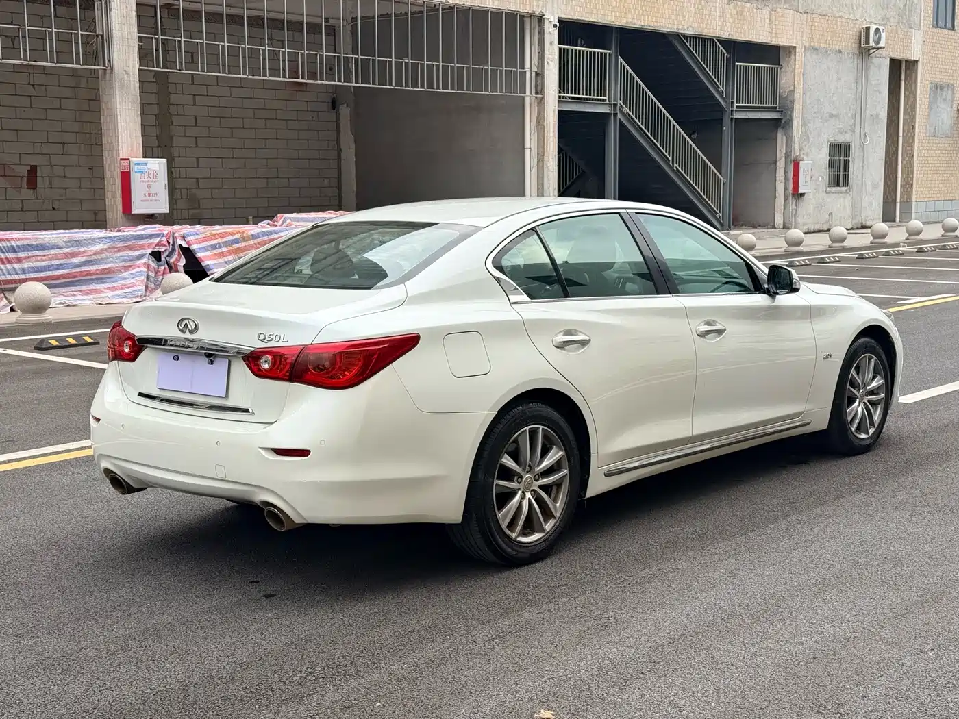 Infiniti Q50L 2015 2015 2.0T Comfort