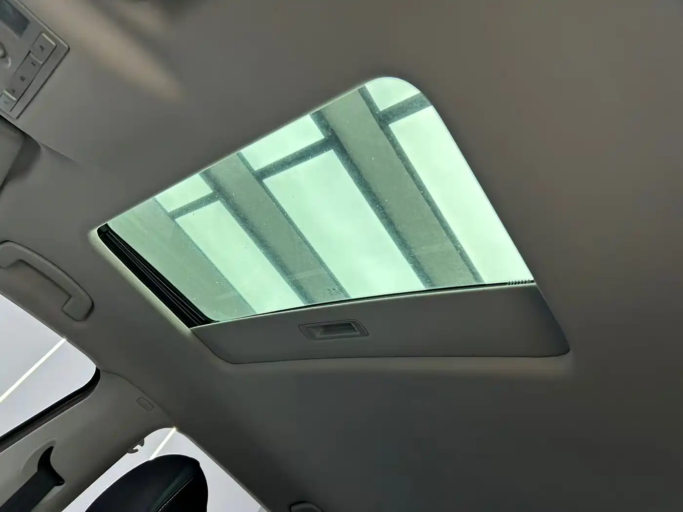 Škoda Kamiq 2023 Facelift 1.5L Auto Comfort Edition фото 16