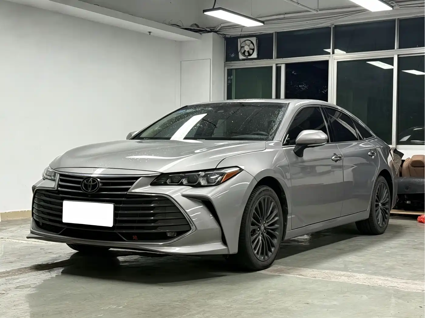 Toyota Avalon 2019 2.0L XLE Premium Edition (China VI)