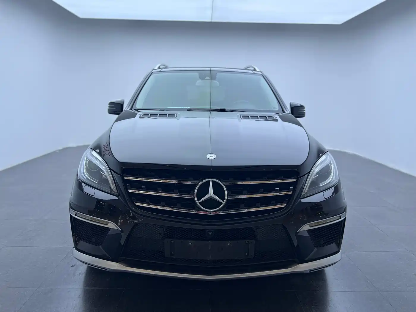 Mercedes-Benz M-Class AMG 2014 AMG ML 63 фото 2