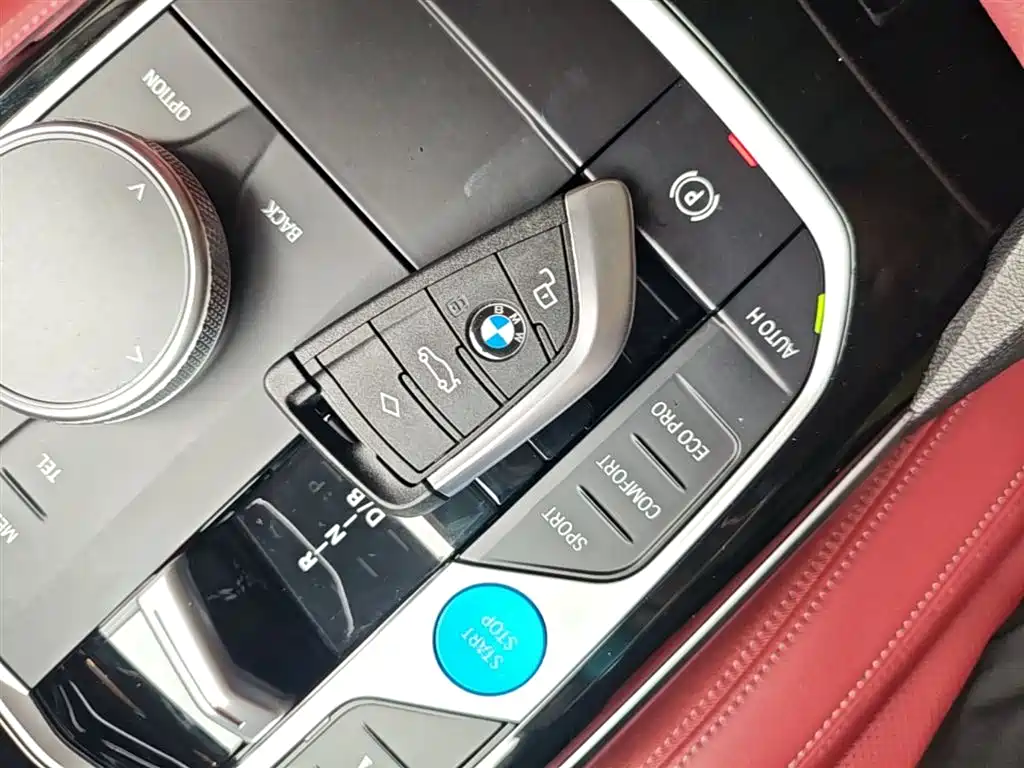 BMW i3 2024 eDrive 35 L фото 9