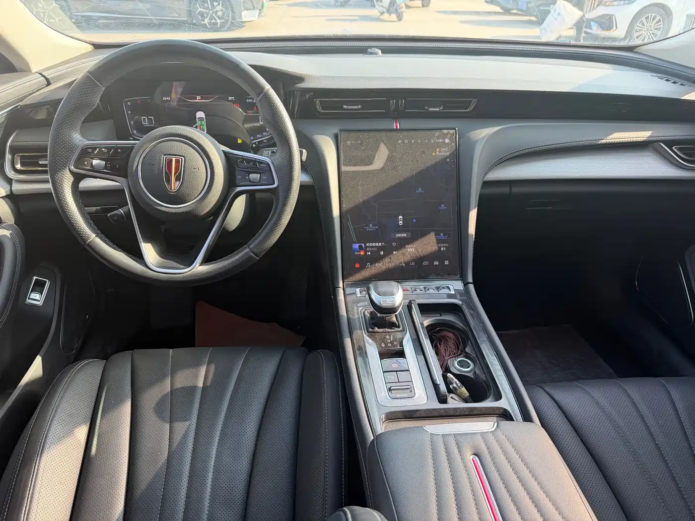 Hongqi H5 2023 2.0T Auto Smart Connect Flag Enjoy фото 9