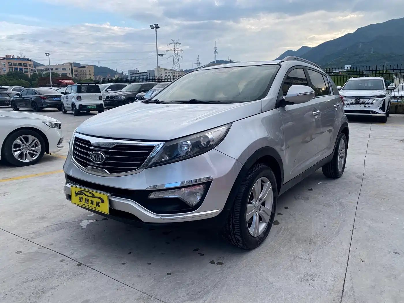 Photo 1 - Kia Sportage