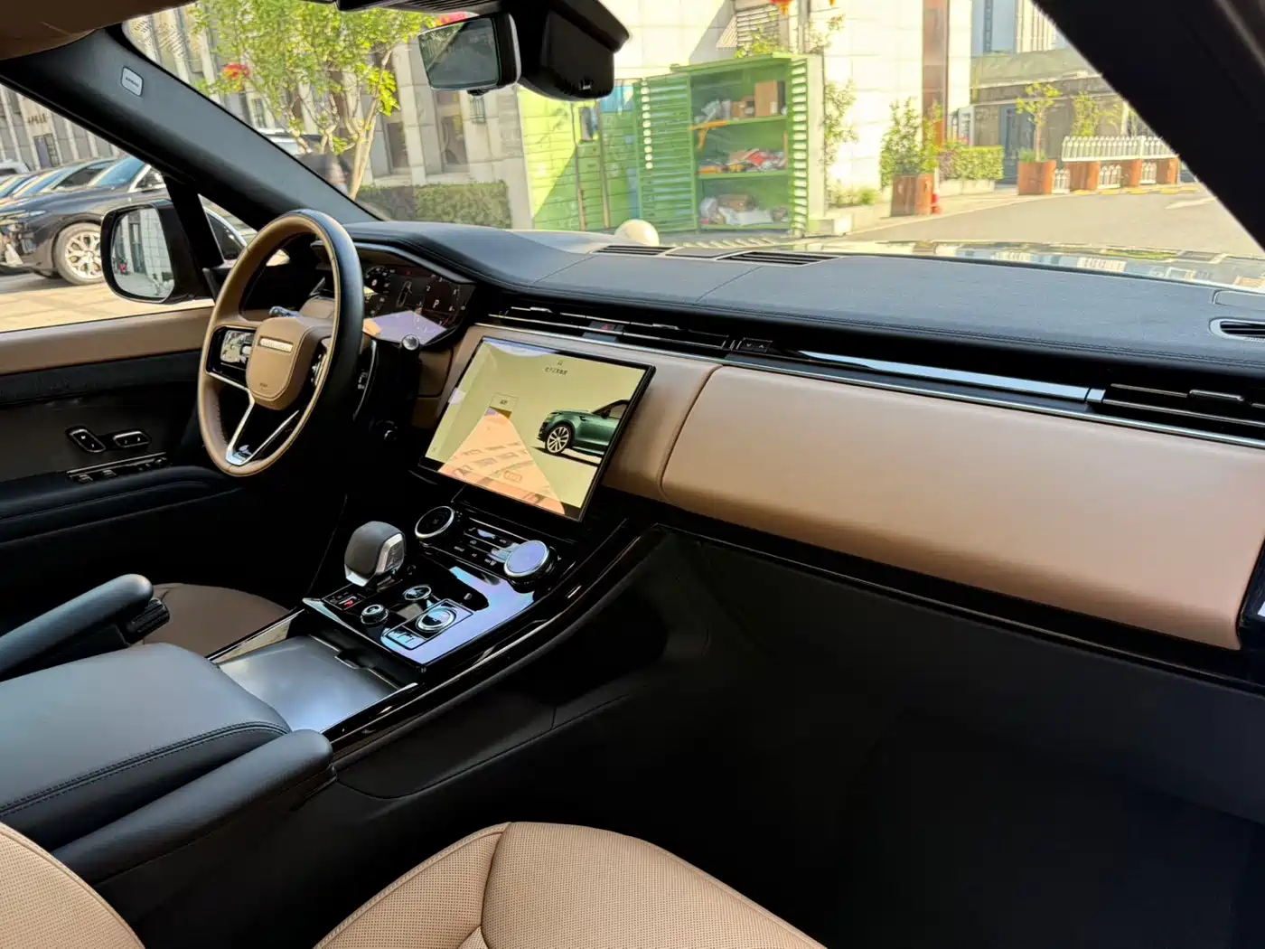 Land Rover Range Rover Sport 2023 400PS Dynamic HSE фото 8
