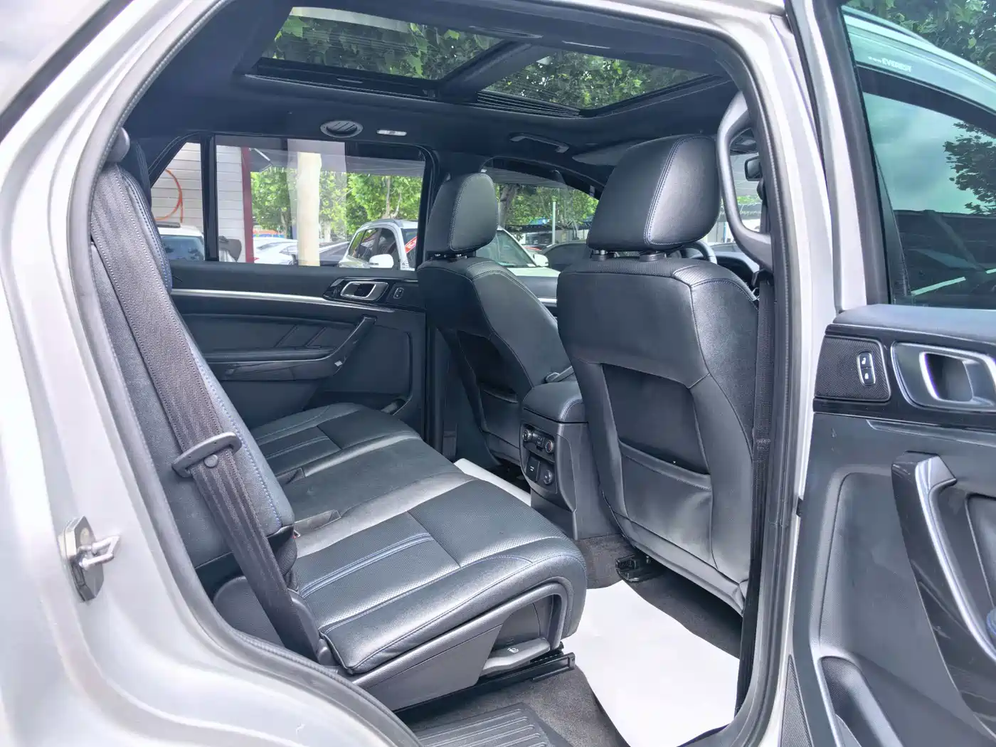 Ford Everest 2020 Sport Edition 2.3T Gasoline Automatic AWD Flagship 7-Seater фото 7