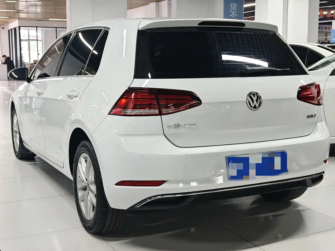 Volkswagen Golf 2018 1.6L Automatic Comfort фото 4