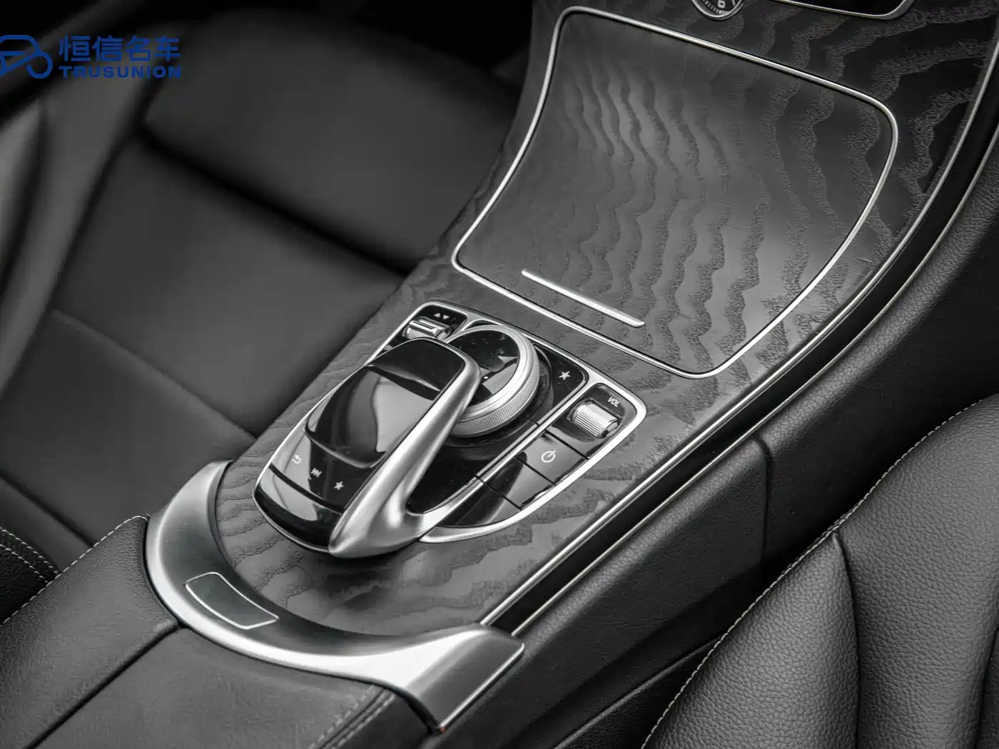 Mercedes-Benz C-Class 2017 Facelift C 200 L Sport Edition фото 18
