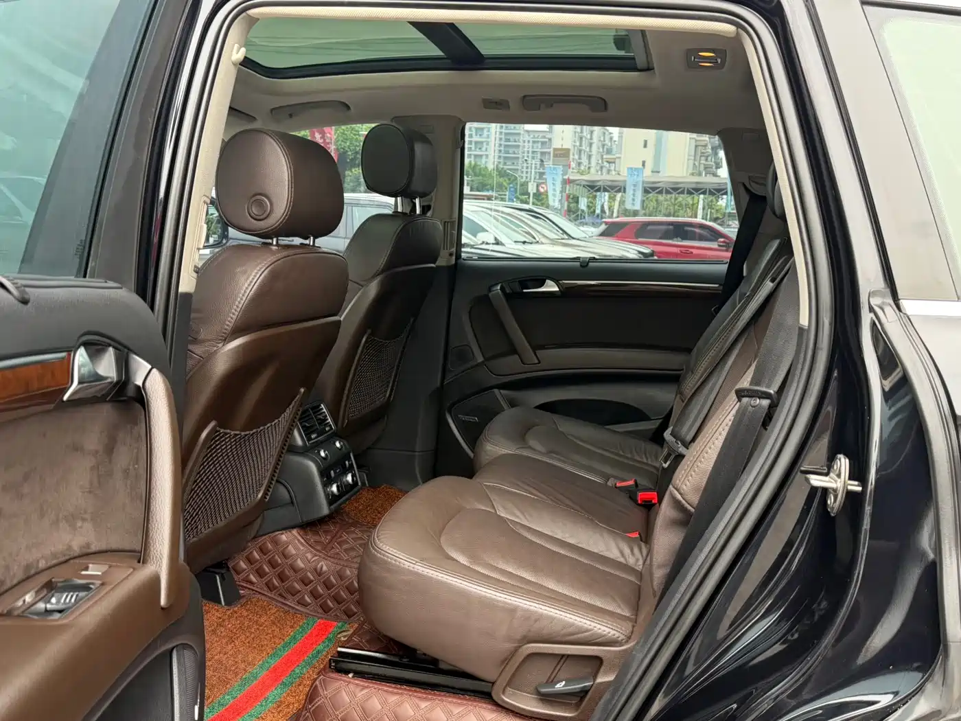 Audi Q7 2012 3.0 TDI Leading Edition фото 6