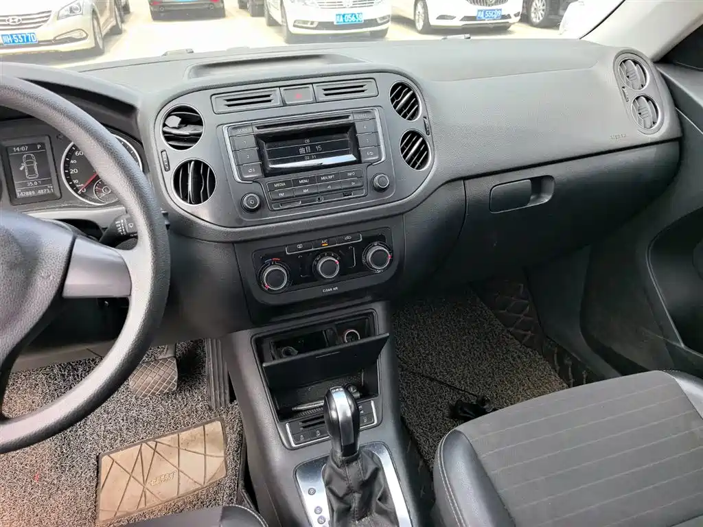 Volkswagen Tiguan 2016 280TSI Automatic 2WD Silk Road Fashion Edition фото 13