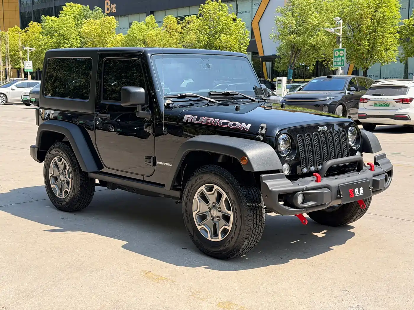 Фото 9 - Jeep Wrangler