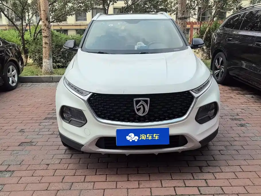 Baojun 510 2020 2019 1.5L Manual Premium China V