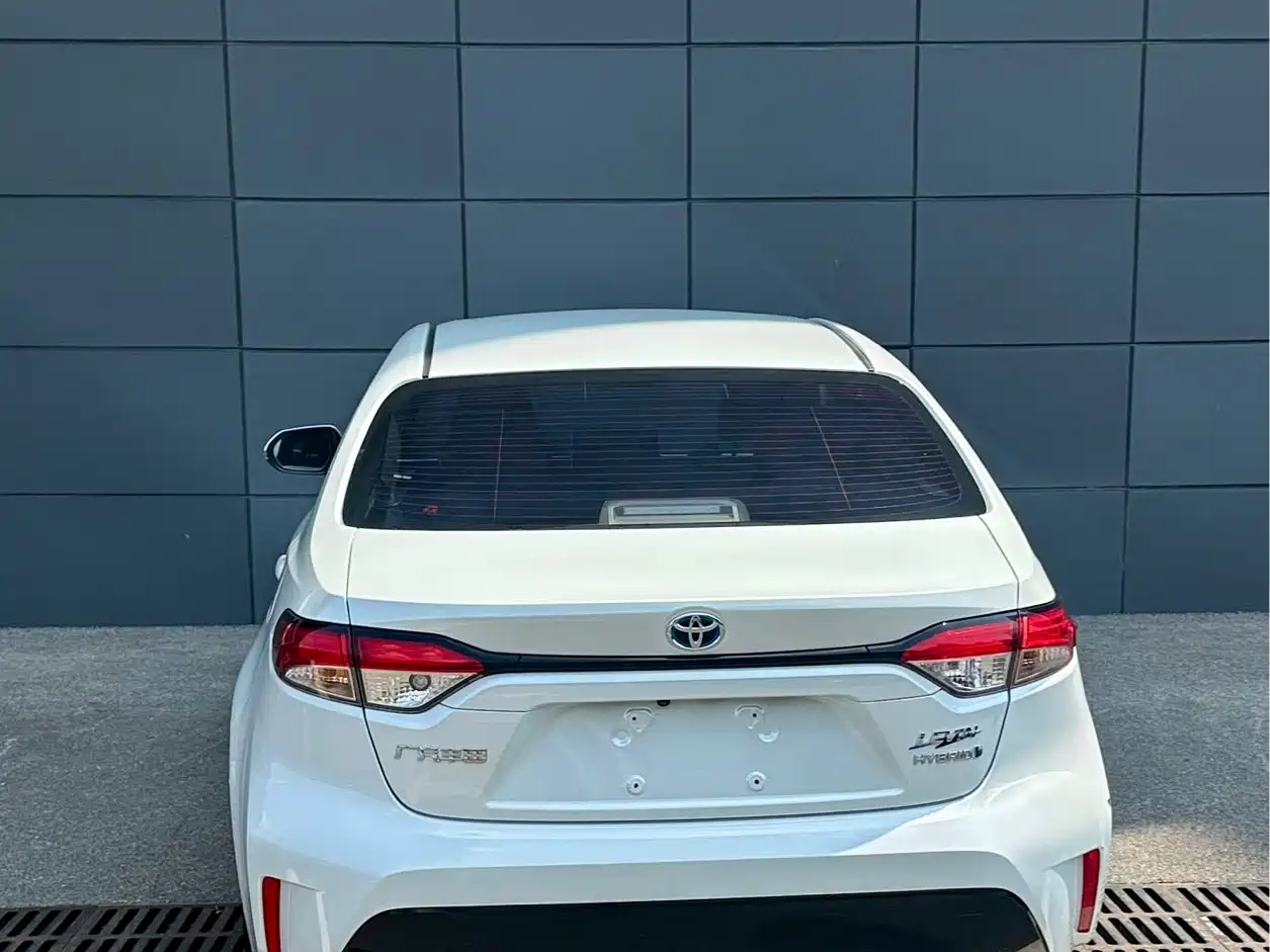 Toyota Levin 2021 Dual Engine 1.8H E-CVT Luxury Edition фото 13