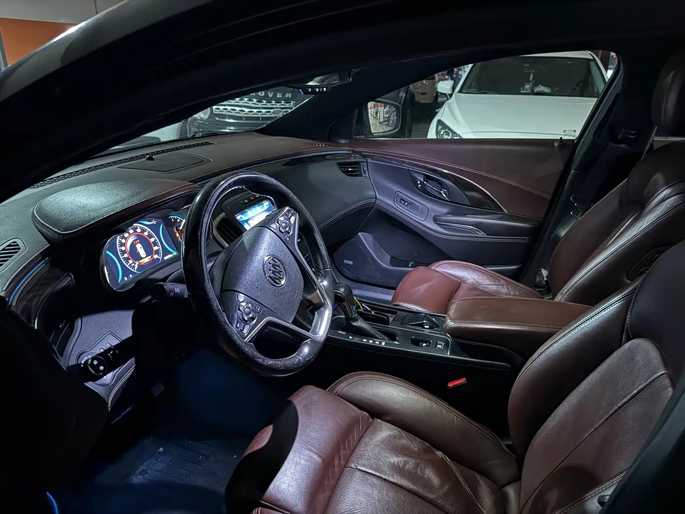 Фото 5 - Buick LaCrosse