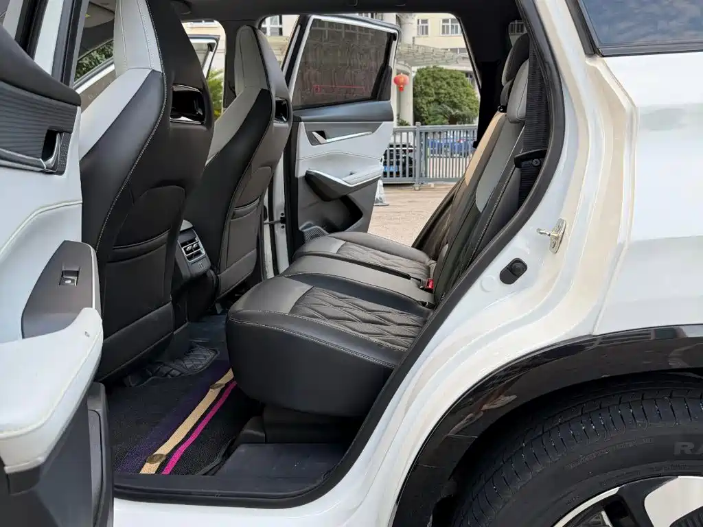Changan CS75 PLUS iDD 2024 2023 Smart Electric iDD Intelligent Leader Model