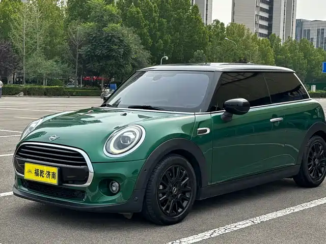 MINI 