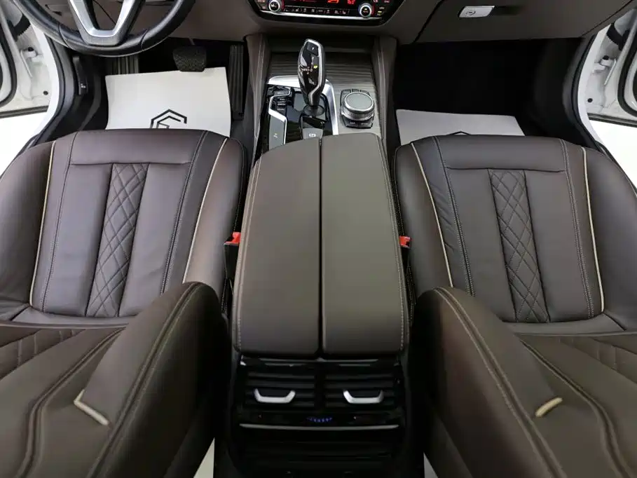 BMW 5 Series 2018 530Li Leading Luxury Package фото 11