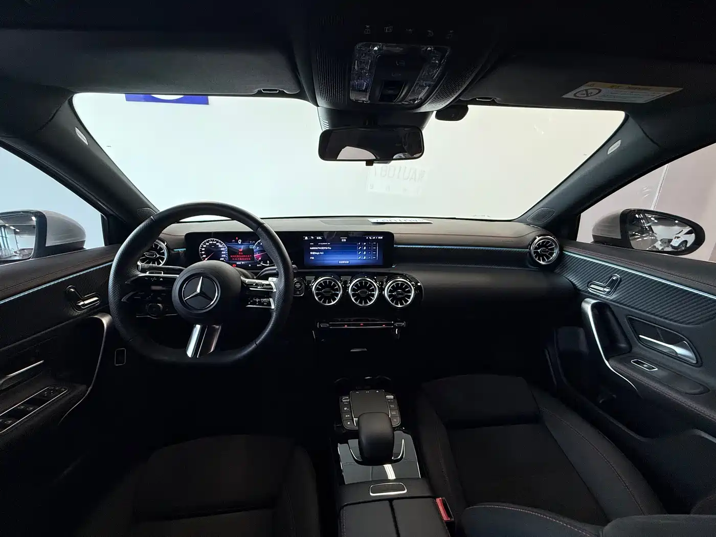 Mercedes-Benz A-Class 2023 A 200 L Fashion фото 9