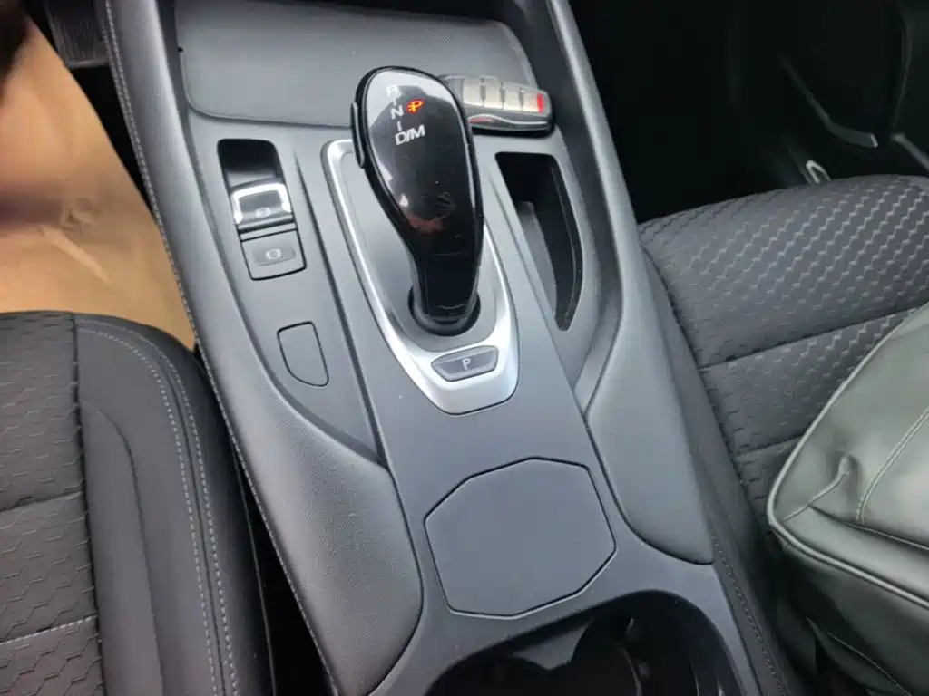 Фото 14 - Haval F7