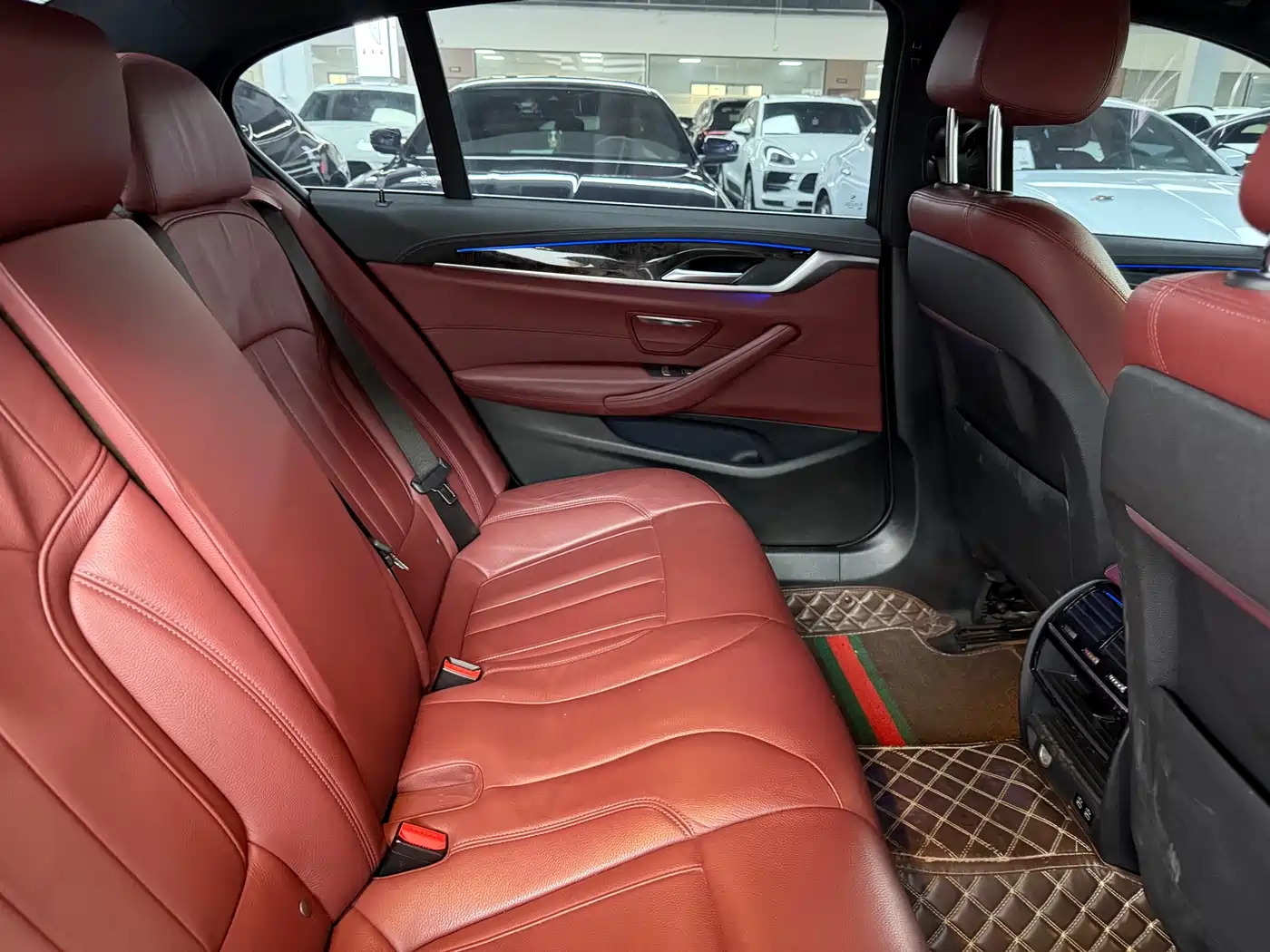 BMW 5 Series 2020 530Li Leading M Sport Package фото 14