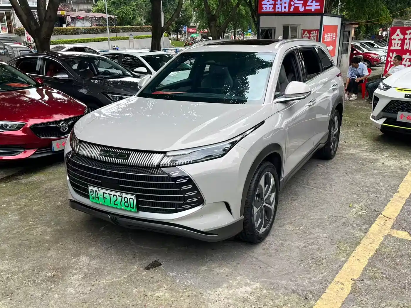 BYD Frigate 07 2023 DM-i 100KM Premium фото 2
