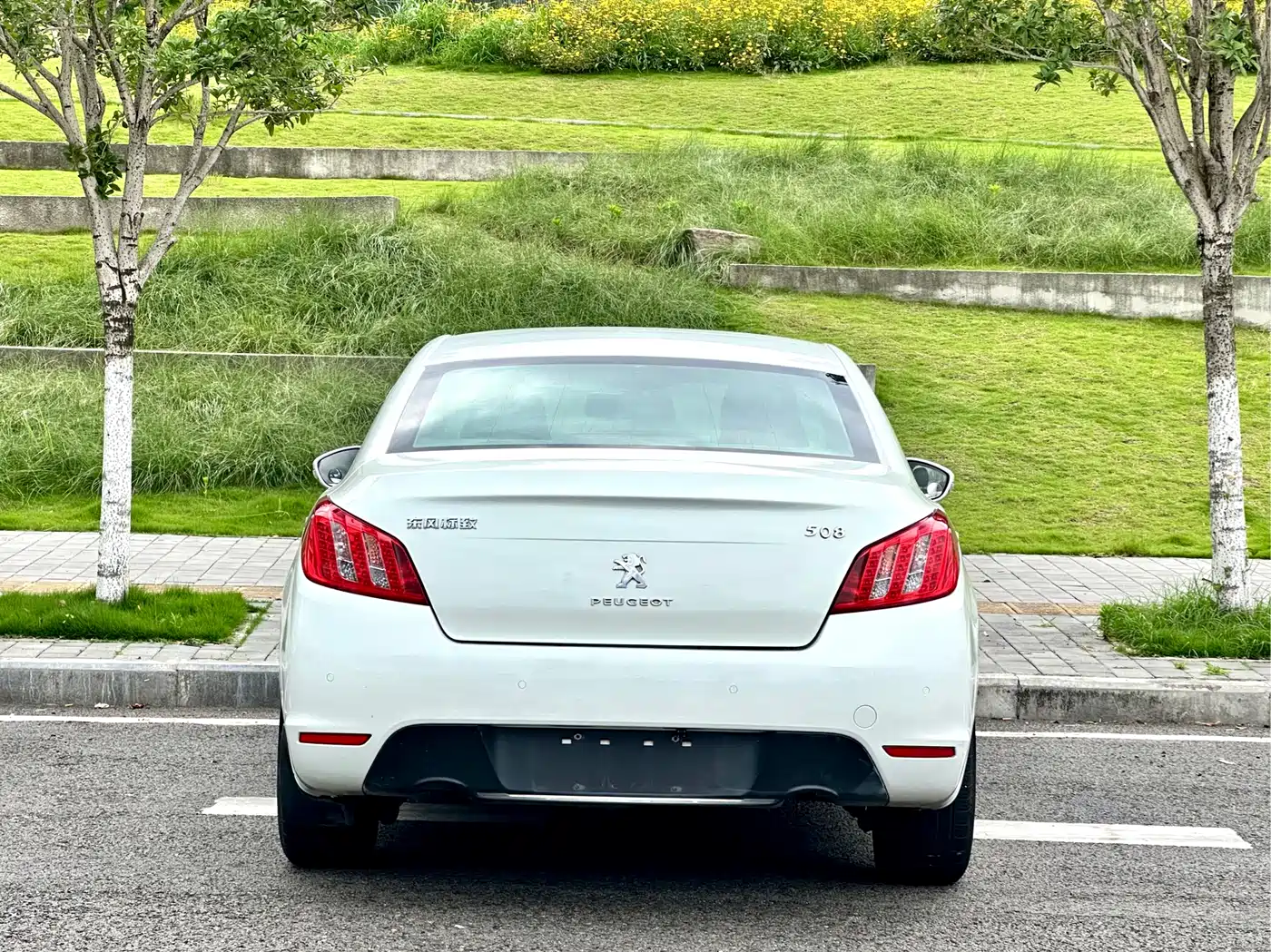 Peugeot 508 2013 2.0L 2nd Anniversary Auto Sunroof Classic Edition фото 5