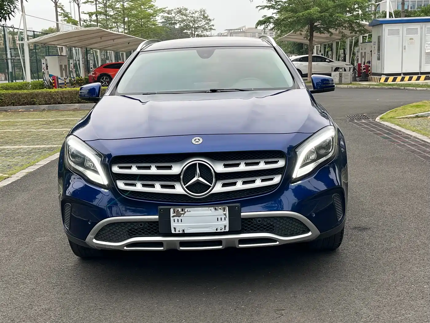 Mercedes-Benz GLA 2017 GLA 200 Fashion фото 2