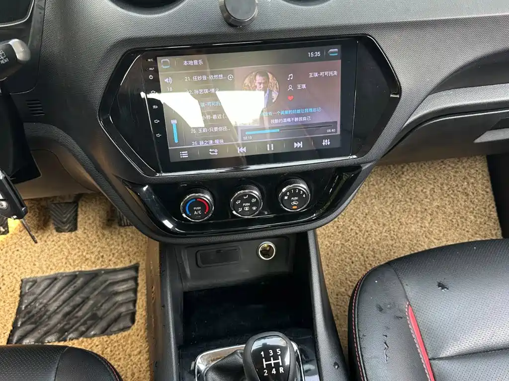 Soueast DX3 2017 2016 1.5L Manual Luxury