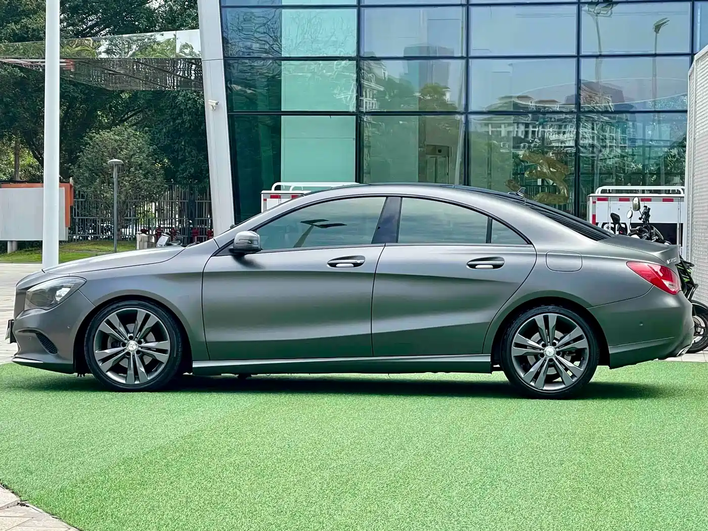 Mercedes-Benz CLA (Import) 2016 CLA 200 Sport фото 5