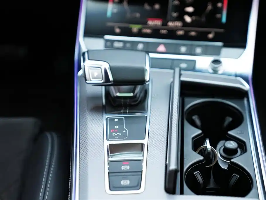 Audi A6L 2022 55 TFSI quattro Premium Dynamic фото 14