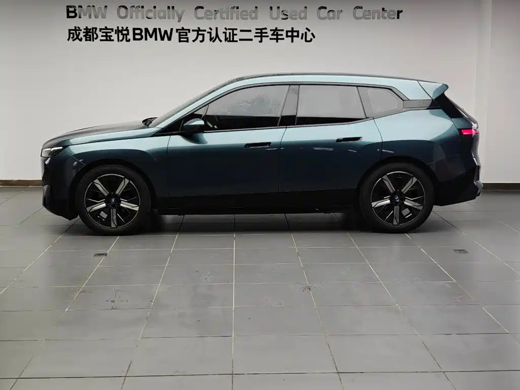 Фото 5 - BMW iX