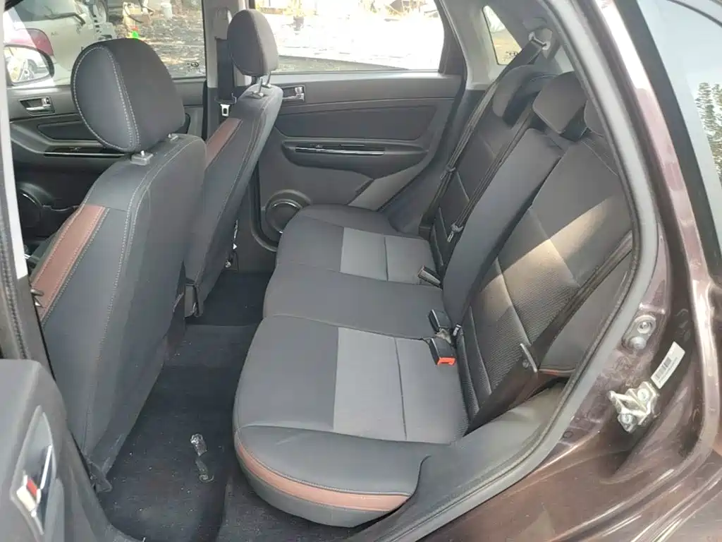 صورة 17 - BAIC Changhe Q25