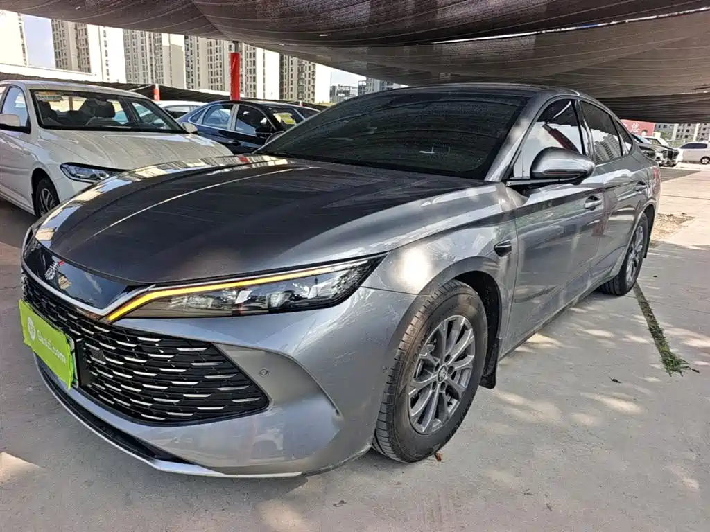 BYD Qin L 2025 DM-i Smart Drive Edition 80KM Leading фото 2