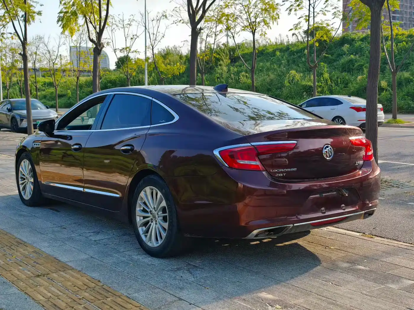 Фото 9 - Buick LaCrosse