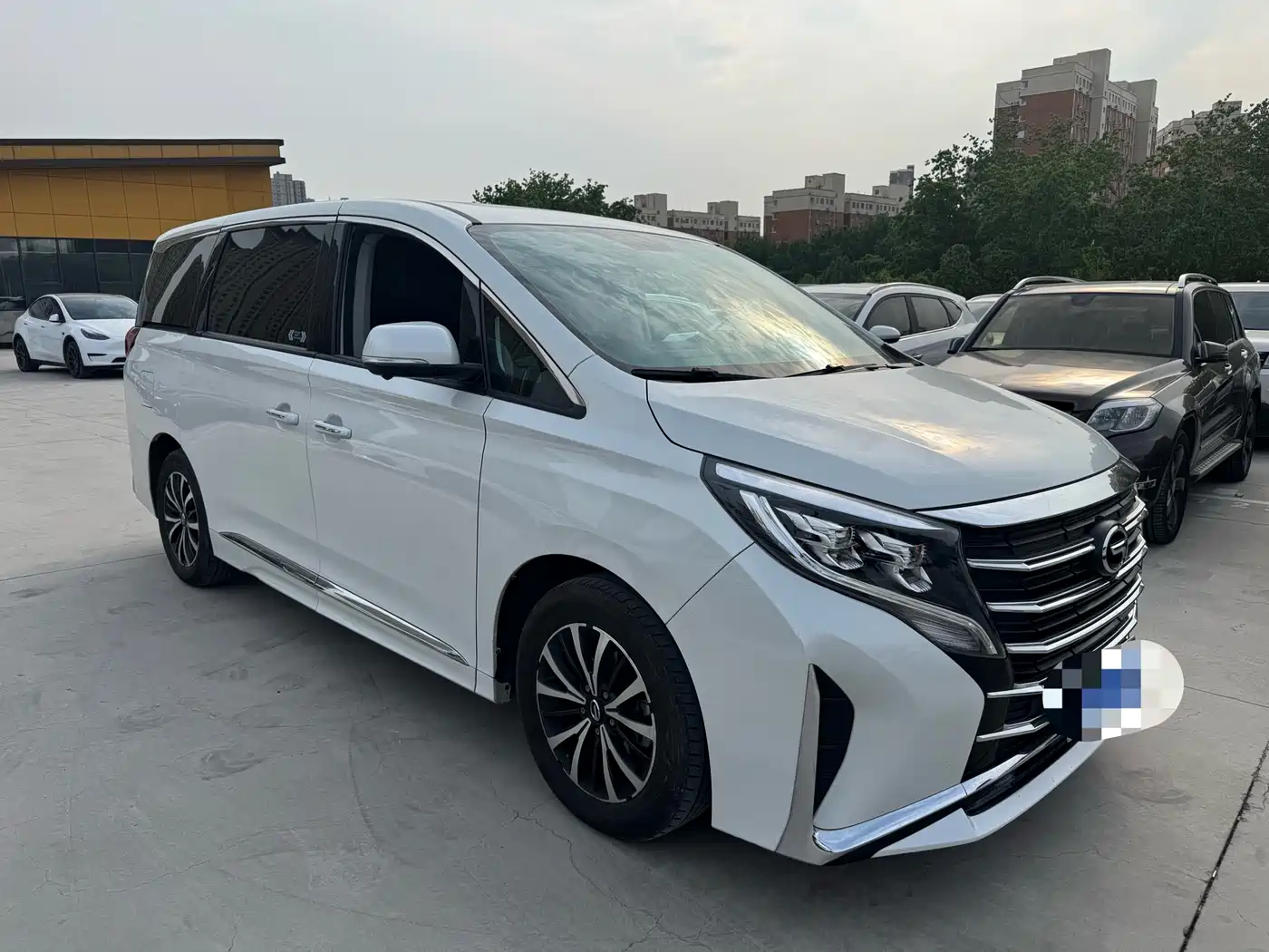 GAC TRUMPCHI M8