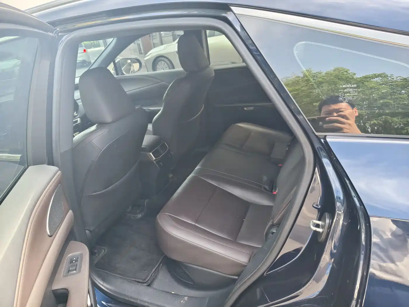 Lexus RX 2023 350h 4WD Pure Edition фото 7
