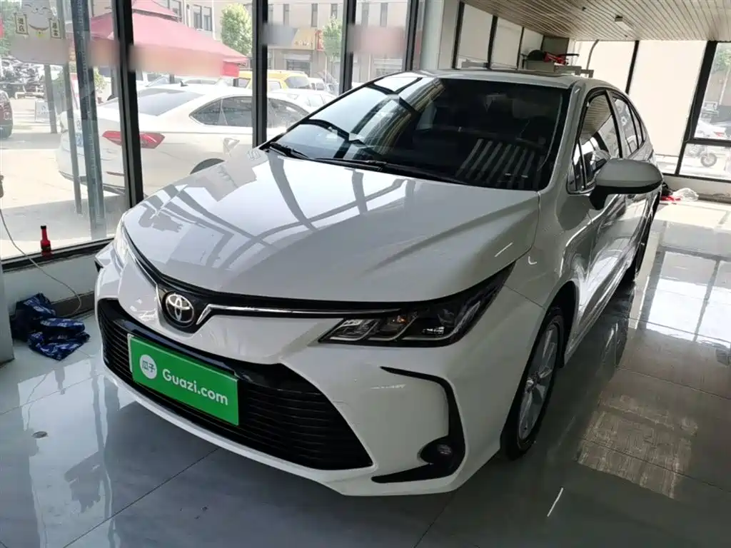 Toyota Corolla 2021 1.2T S-CVT Elite PLUS Edition фото 2