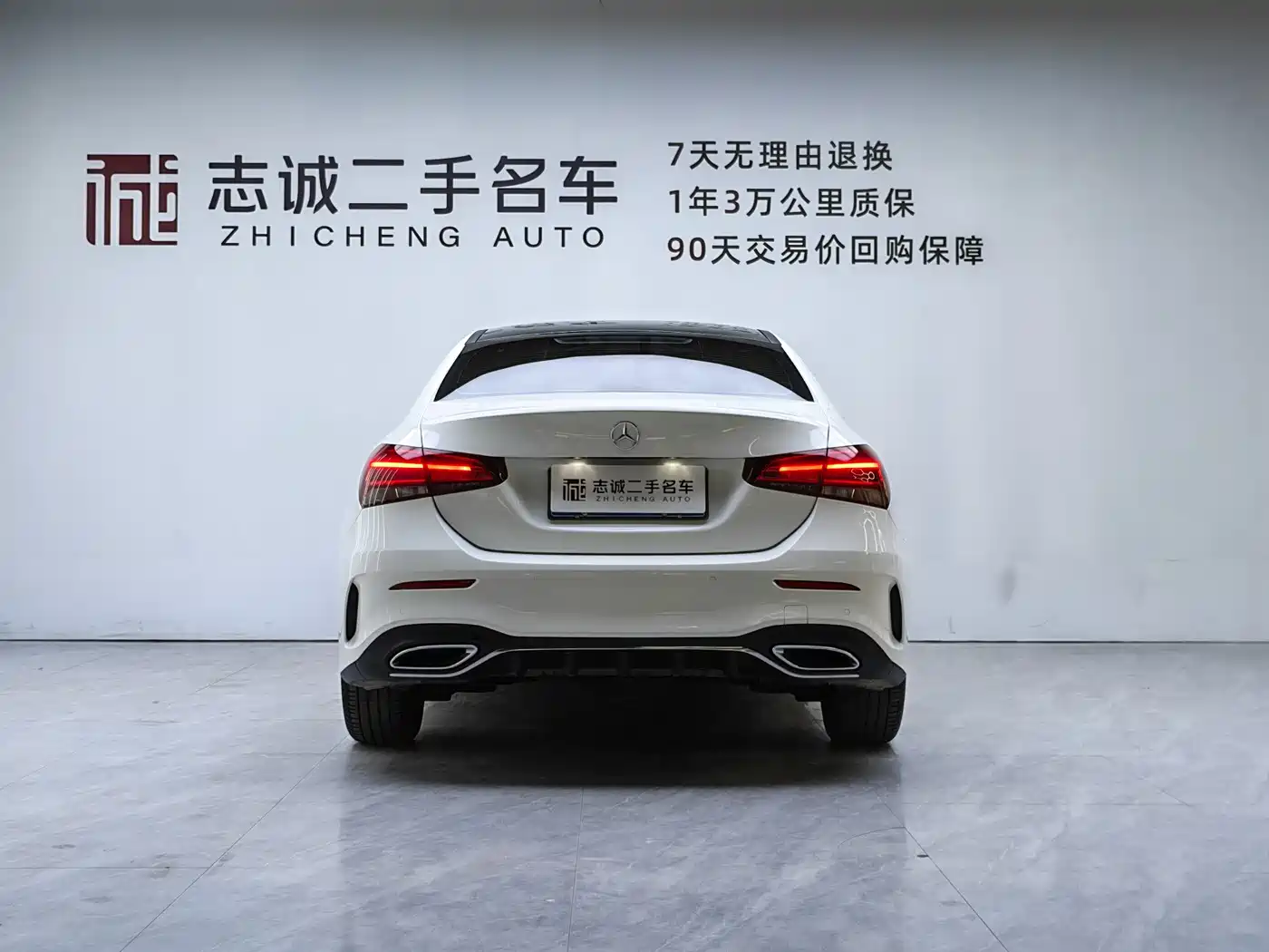 Mercedes-Benz A-Class 2019 A 180 L Sport Sedan фото 5