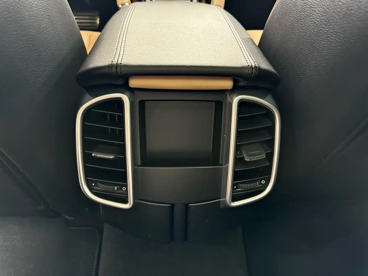 Porsche Cayenne 2015 Cayenne 3.0T фото 24