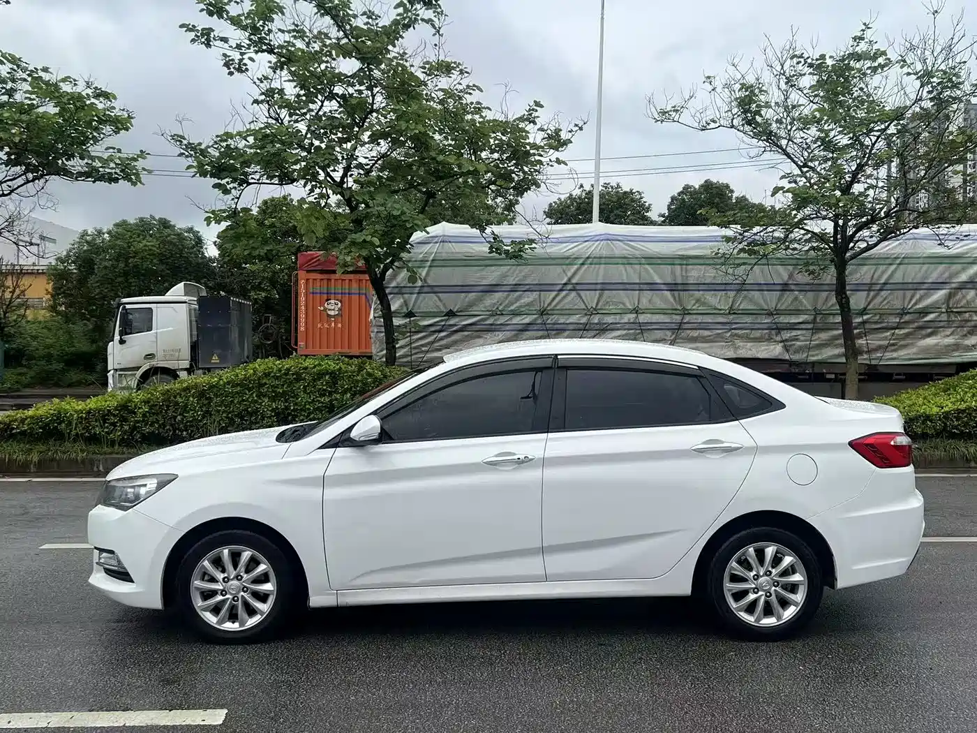 Changan Yuexiang V7 2017 2016 1.6L Auto Sport Version China V