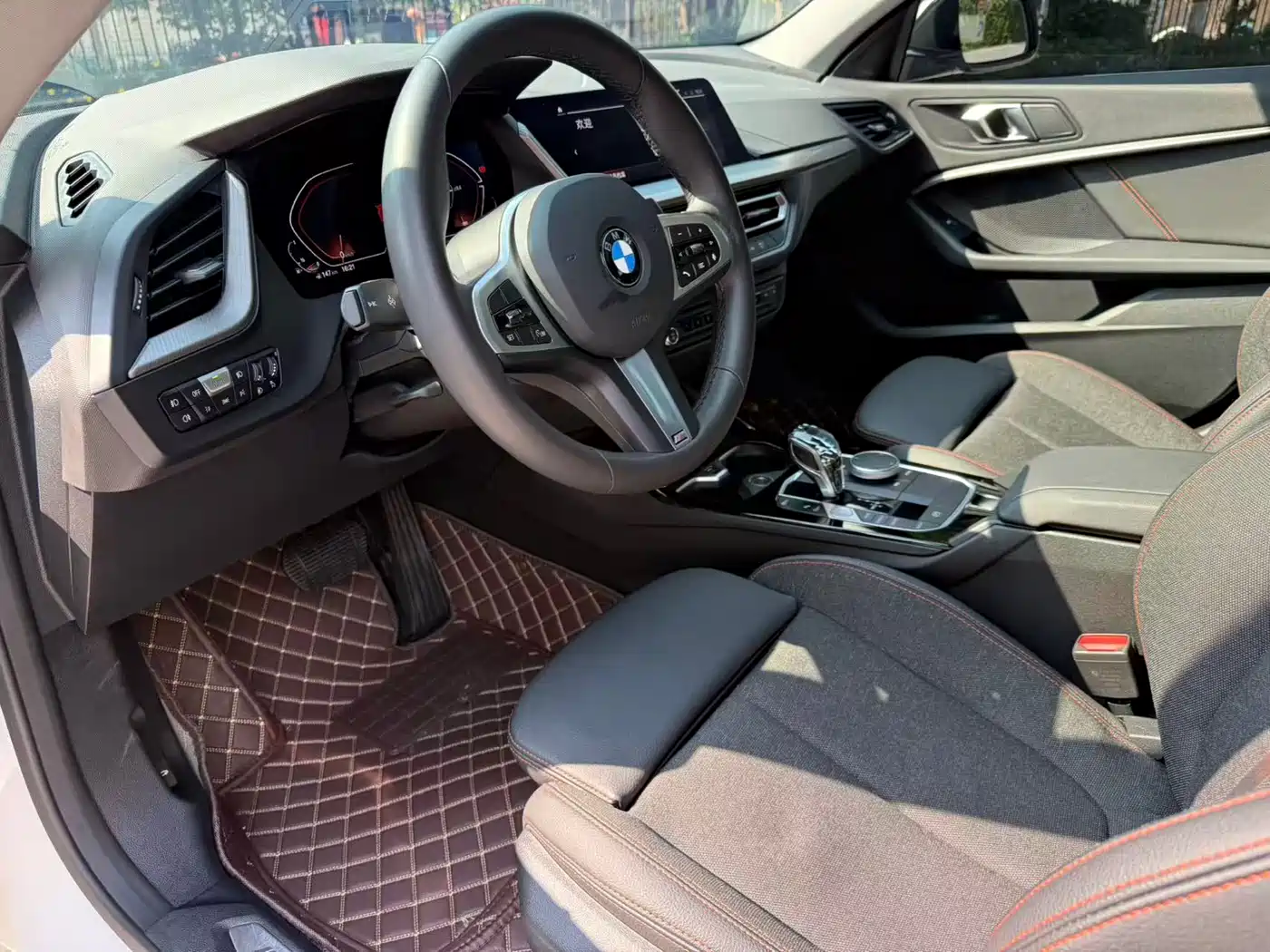 BMW 2 Series (Import) 2023 225i 4-Door Coupe M Sport Package фото 7