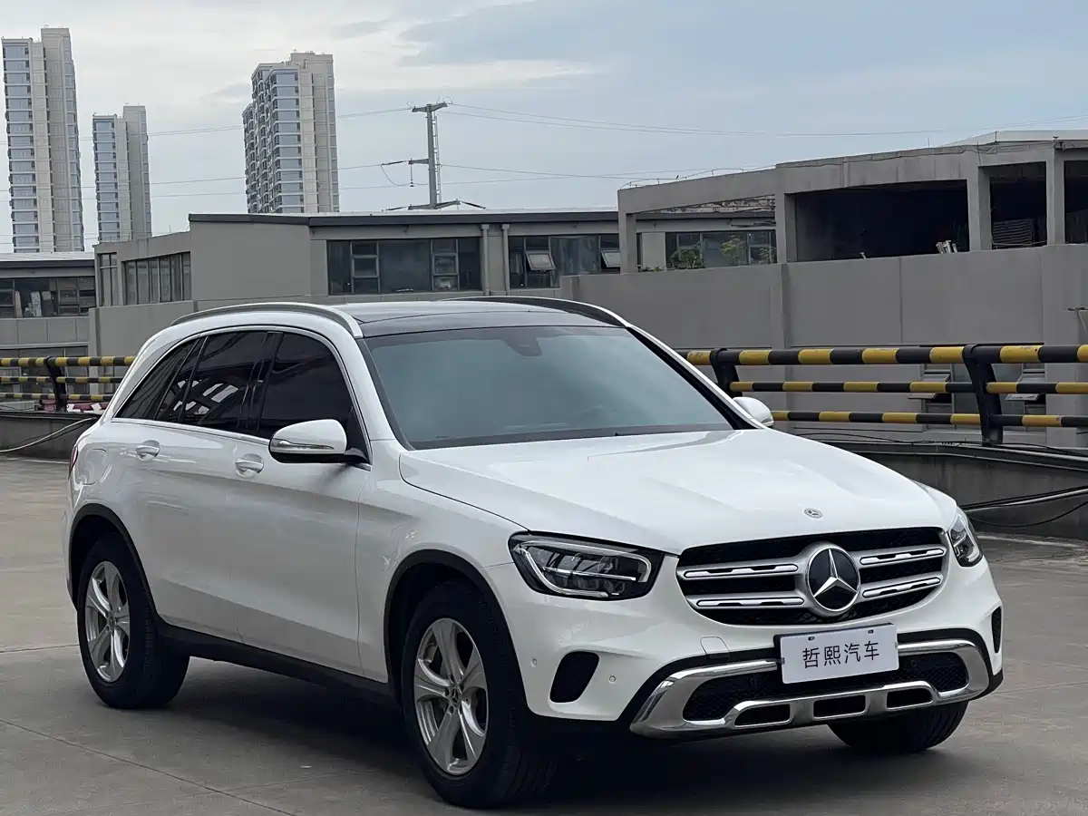 Mercedes-Benz GLC 2020 GLC 260 L 4MATIC Luxury фото 3