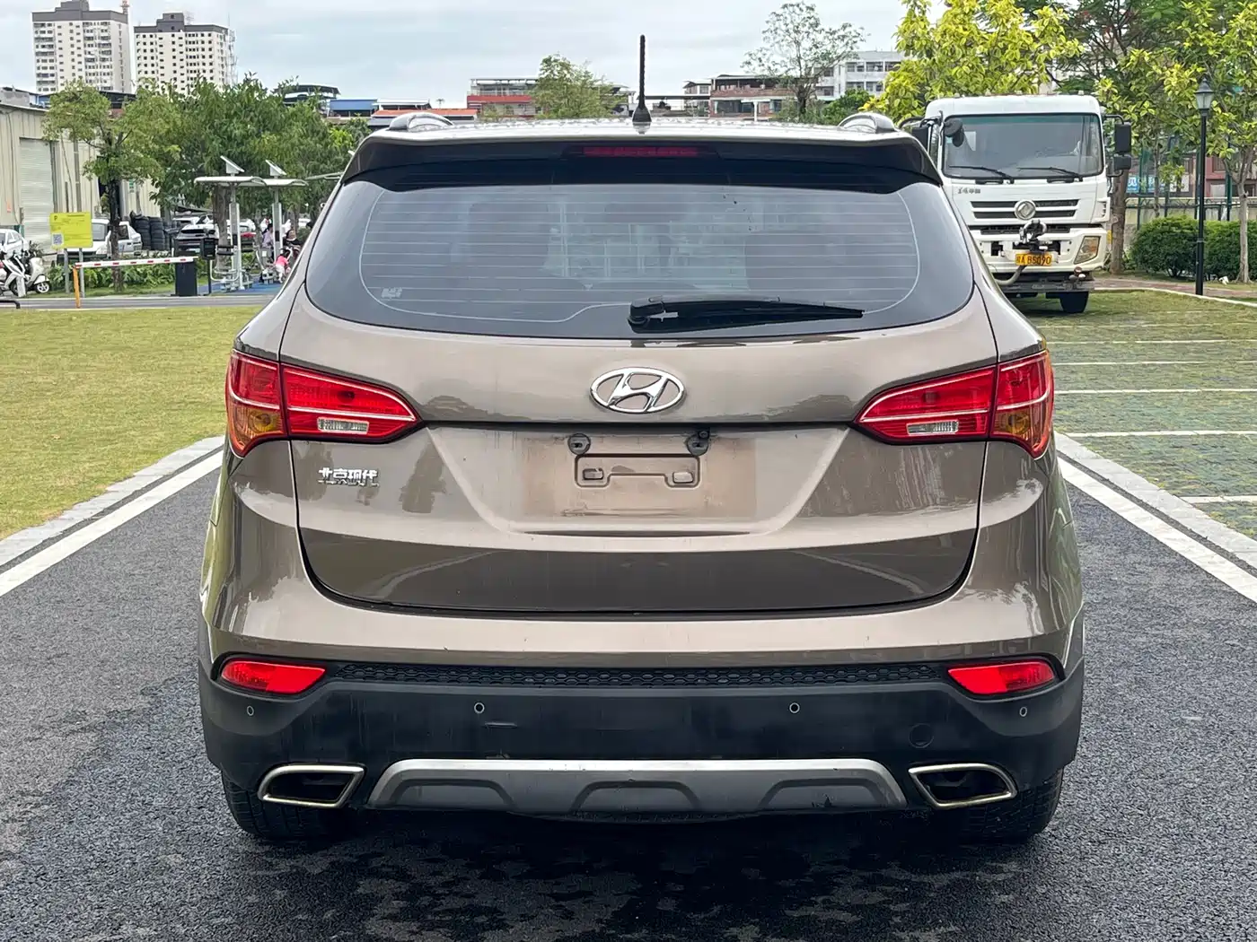Hyundai Santa Fe 2013 Model 2.4L Automatic 2WD Smart фото 25