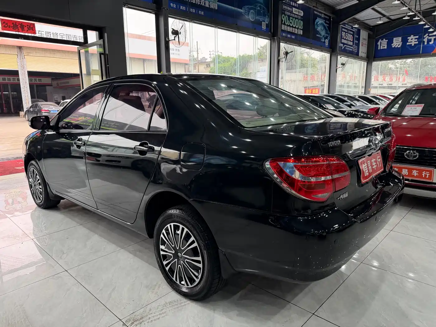 Toyota Corolla 2013 1.6L Automatic Excellence Edition фото 5