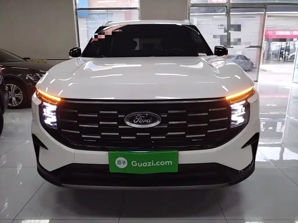 Ford Edge 2024 2023 Edge L 2.0T EcoBoost FWD 7-Seater Luxury