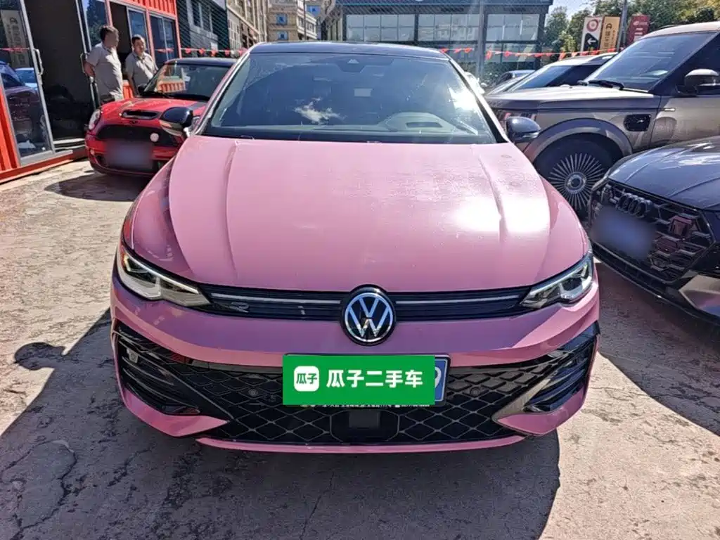 Volkswagen Golf 2025 2025 300TSI R-Line